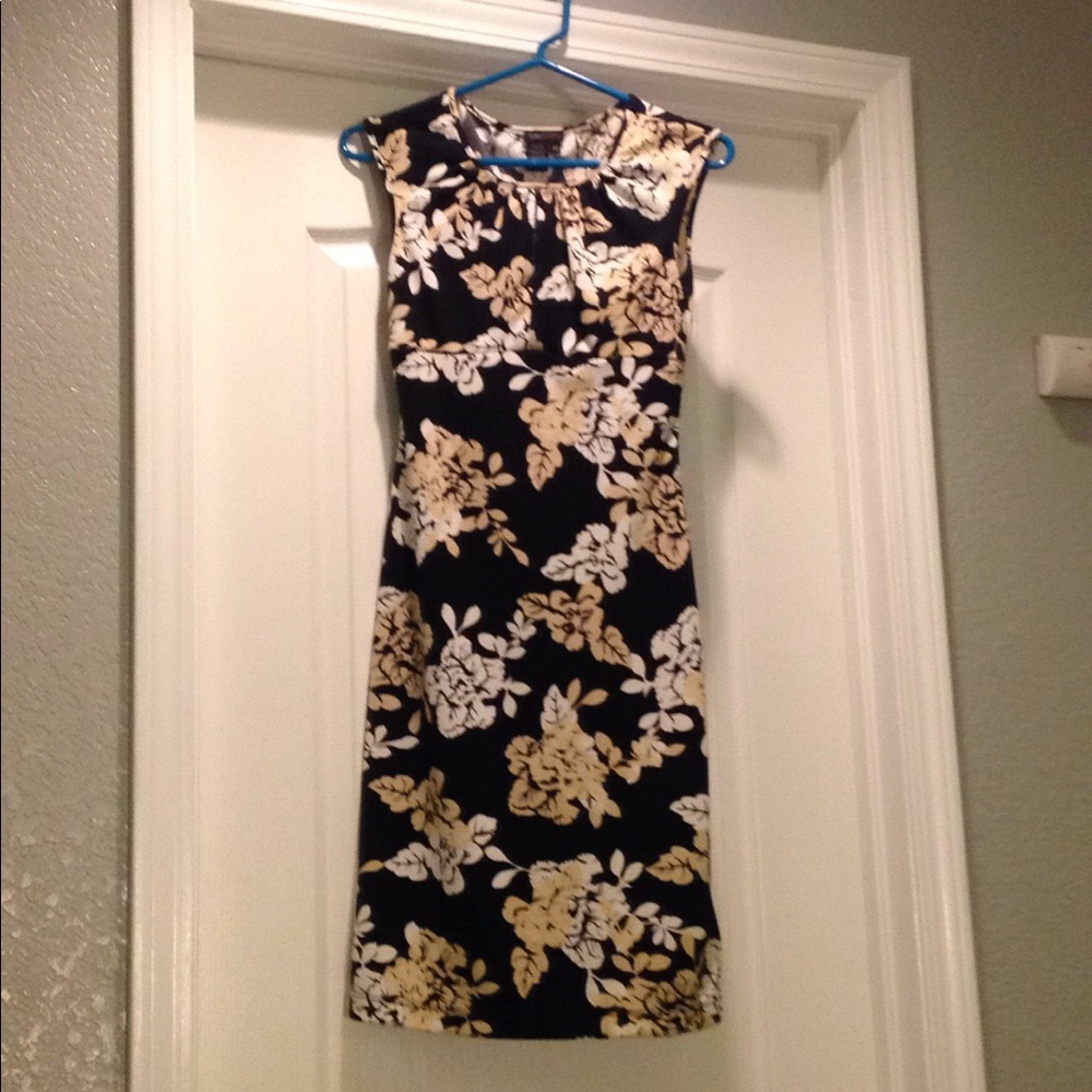 BCBGMaxAzria Floral Print Dress